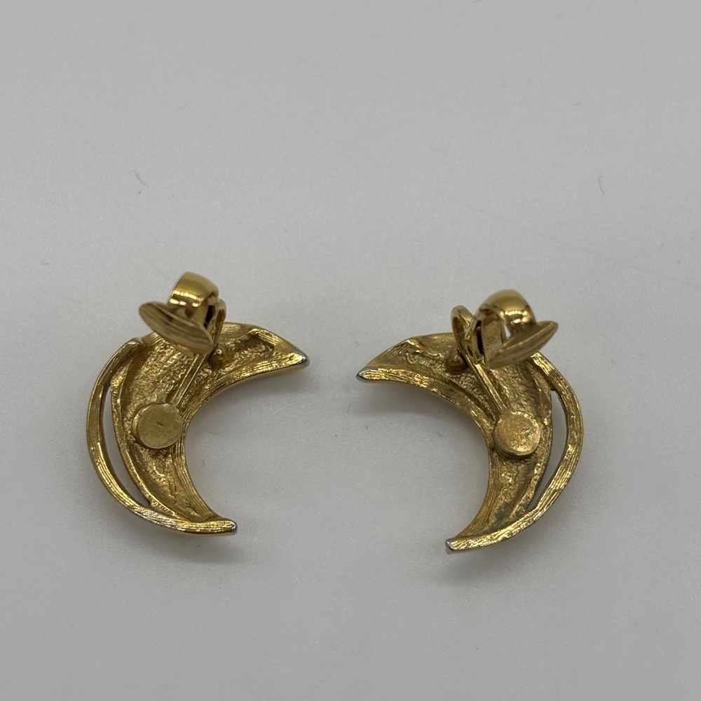 Vintage Gold Tone Diamanté Moon Clip On Earrings - Picture 4 of 4